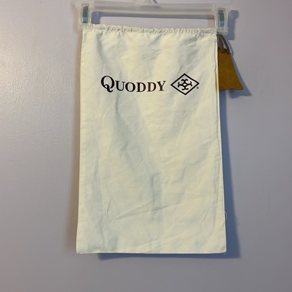 Quoddy Cream Dust Bag With Leather Brand Tag Drawstring Closure - Picture 1 of 12